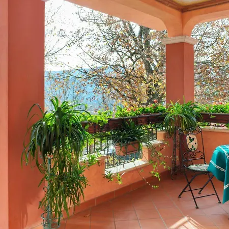 Vila Belvilla By Oyo In Tagliacozzo