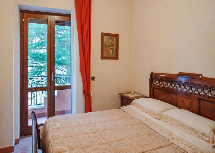 In With Pool And Nature *